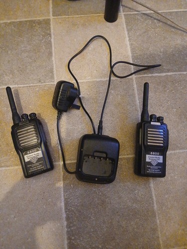 Vitai 8800 uhf - 8800, two