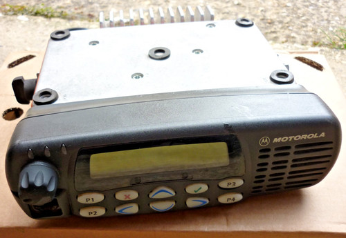 Motorola gm360 uhf - motorola, two