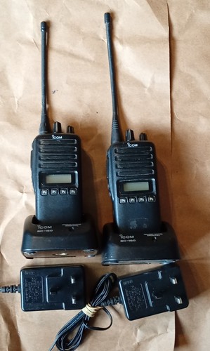 Pair icom f44gs uhf 4 - a,