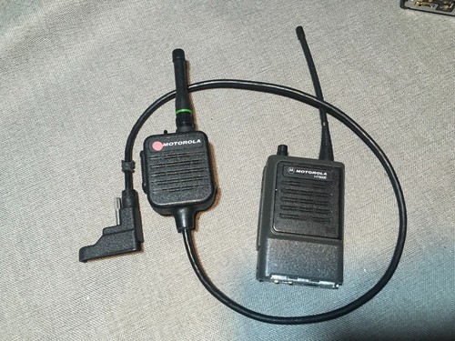 Motorola mt1000 ht600e - motorola,