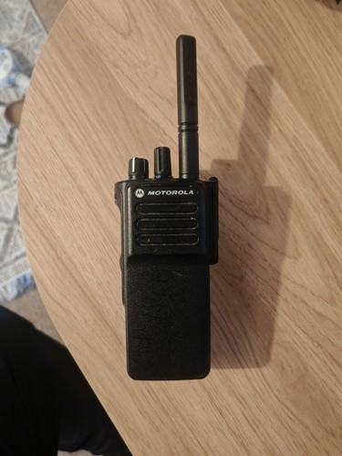 Motorola dp4400e uhf radio - dp4400e,