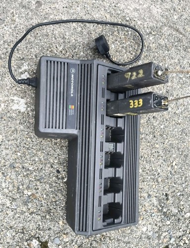 Motorola ht600 walkie - motorola,